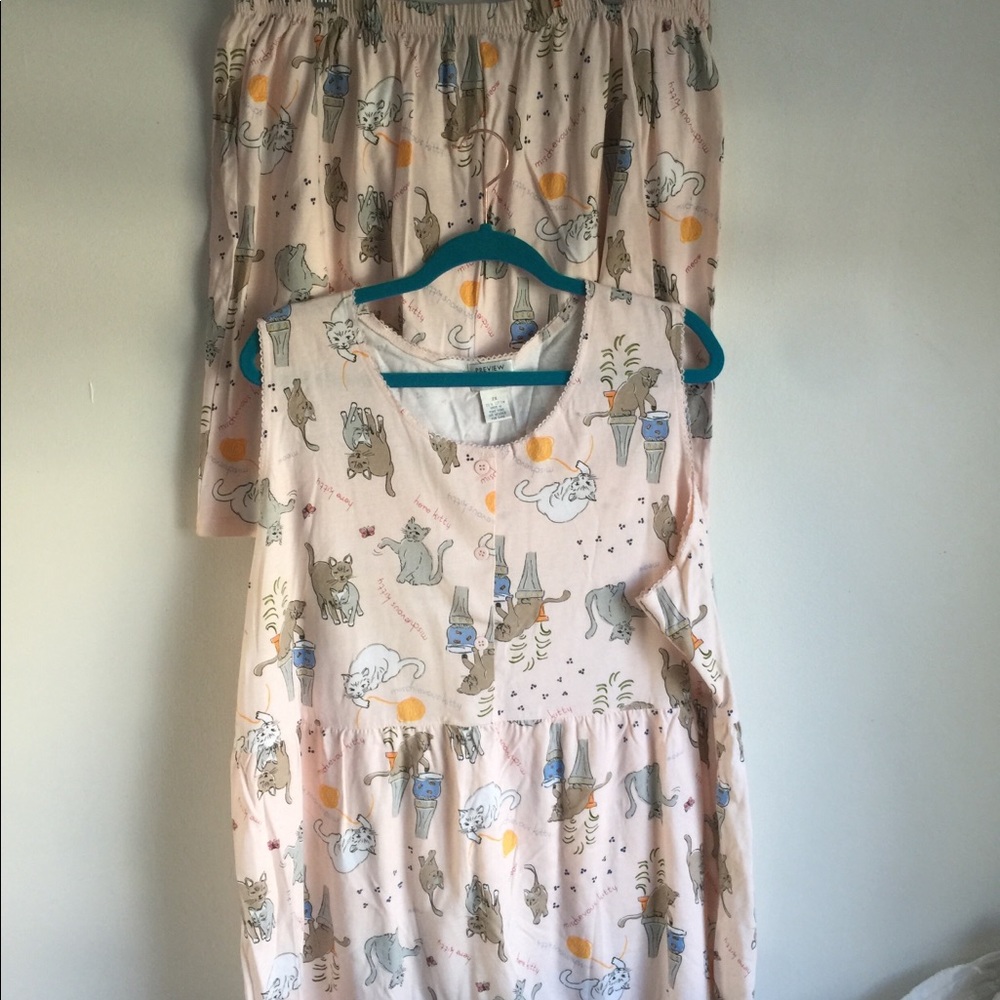 🆕Nordstrom | Cat Lover 2 Piece PJ Set Shorts Top - Picture 2 of 6